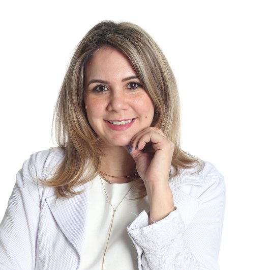 Dra. Vivian Lemos Ribeiro