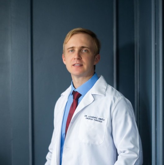 Dr. Leandro Simão