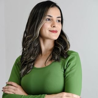 Prof. Mireli Cordeiro dos Santos