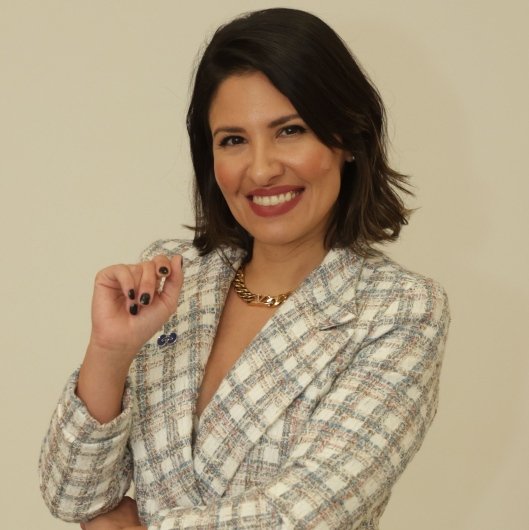 Dra. Isadora Calvo