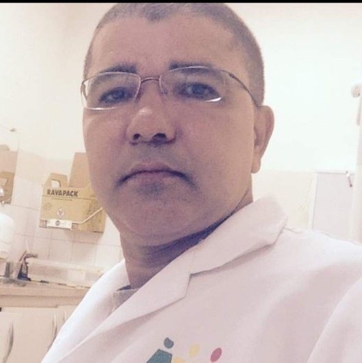 Dr. Valderino Castro