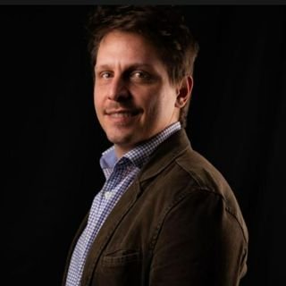 Dr. Nathanael Cabrera