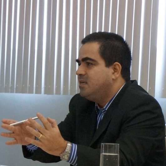 Prof. Ricardo Ney Cobucci