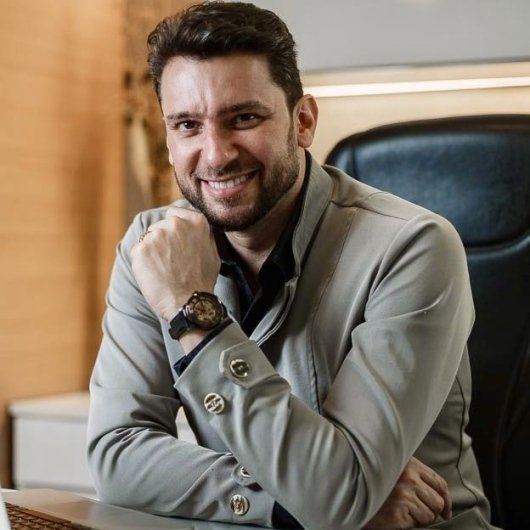 Dr. Leandro Stecca