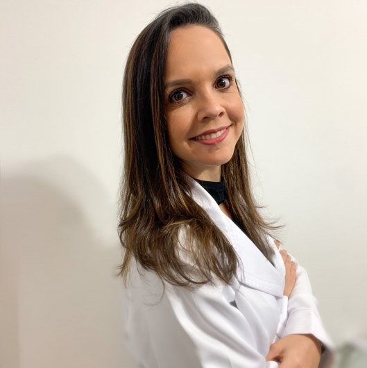 Dra. Ariane Aléssio