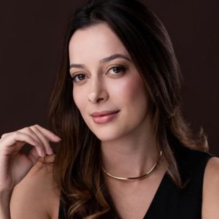Dra. Gabriela Nanes Corrêa dos Santos