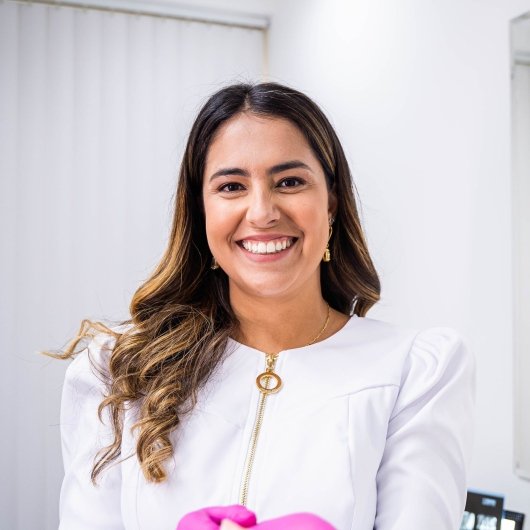 Dra. Carine Mitraud