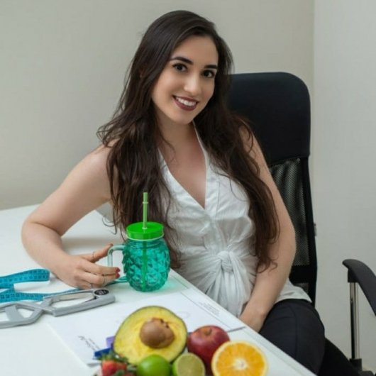 Ariane Cristina Staff