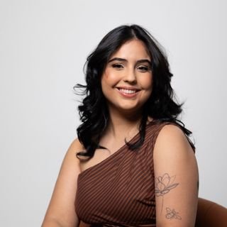 Dra. Julia Vilela Silva
