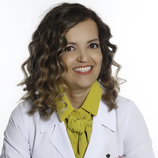 Dra. Silvana Brito