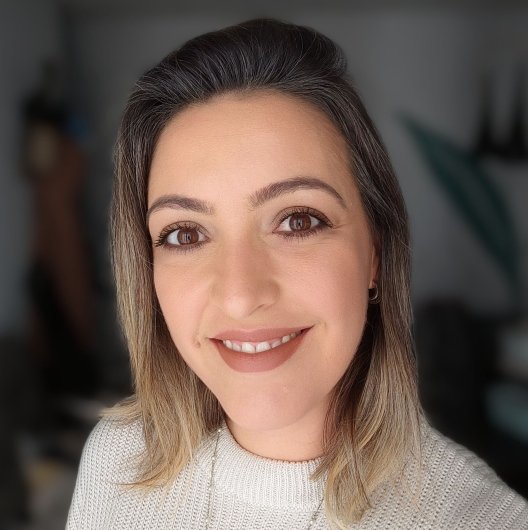 Thalita Hernandes Dias