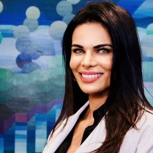Dra. Juliana Soares