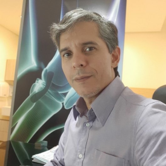 Dr. Leonardo Heráclio do Carmo Araújo