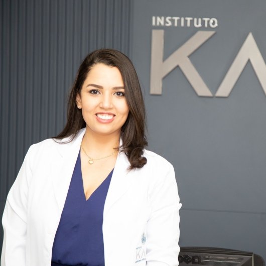 Dra. Larissa Campos