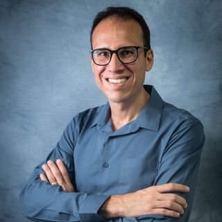 Dr. Túlio Vinícius de Oliveira Campos
