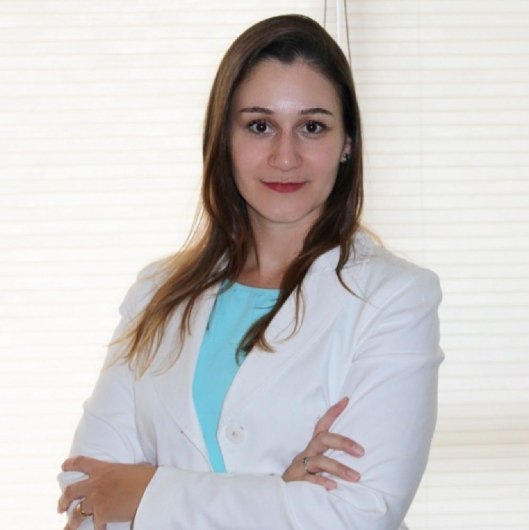Dra. Flavia Coelho Faggiani