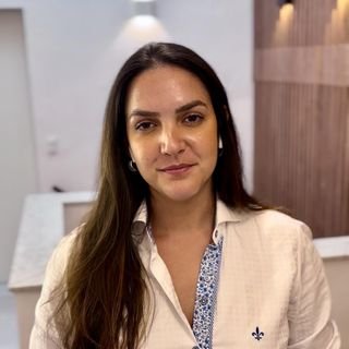 Dra. Luisa Capell