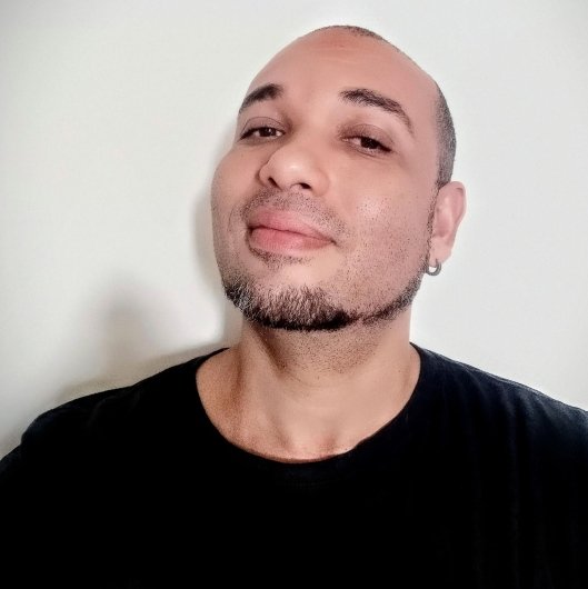 Dr. Tiago Andre Marques Malta