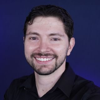 Dr. Bruno Mendes