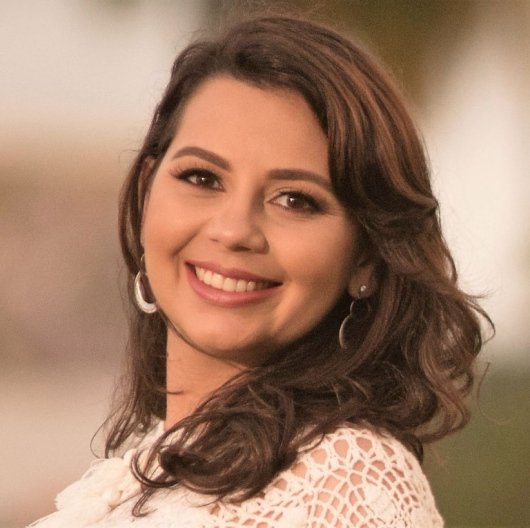 Dra. Vanessa E. C. B. Dantas