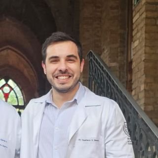 Dr. Gustavo Correa Macedo