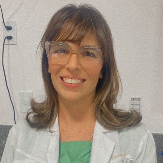 Camila Medeiros Rycembel