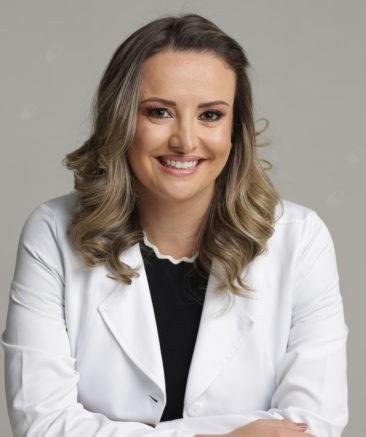 Dra. Adriana Linhares Fumes Guardini