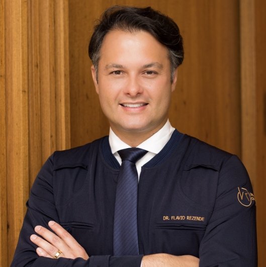 Dr. Flavio Rezende Gomes