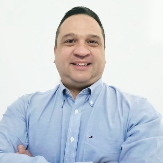 Dr. Felipe Lemos