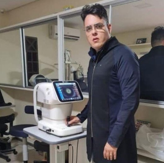Dr. Alexandre Brasil de Menezes