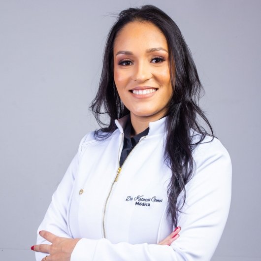 Dra. Katarini Gomes