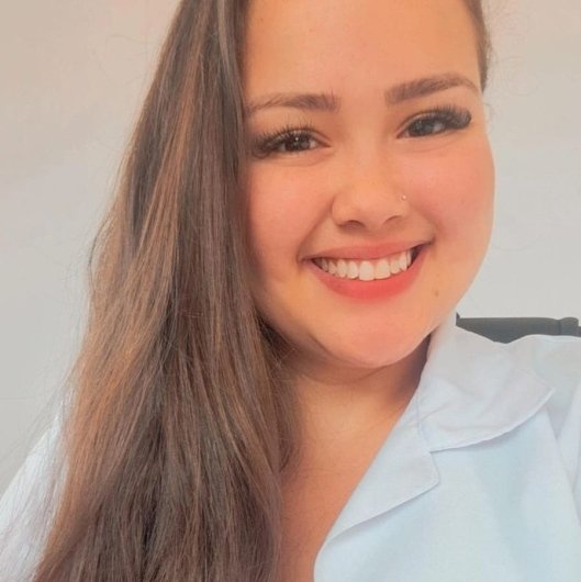 Ana Beatriz Carroba Mendes de Oliveira