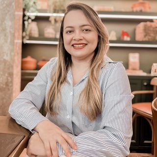 Dra. Deydlla Lisboa