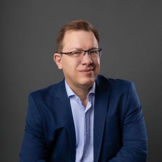 Dr. Fabio Pizol