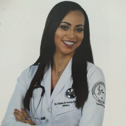 Dra. Juliana Araújo Frisso