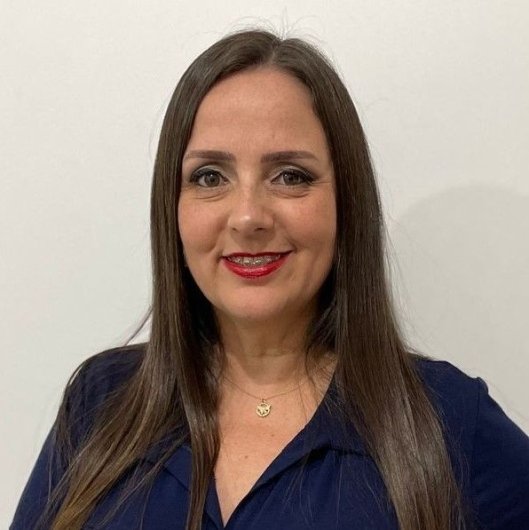 Hélvia Silveira de Magalhães