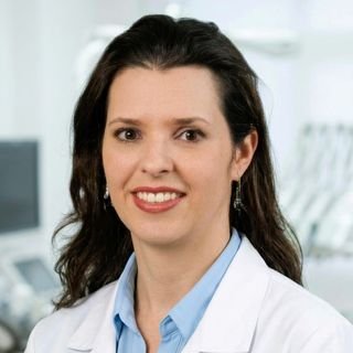 Dra. Flávia Calderini