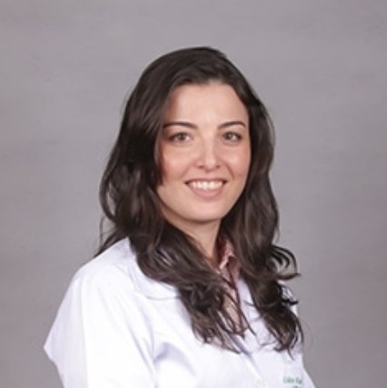 Dra. Luiza Roxo de Moraes