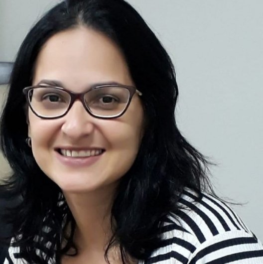 Dra. Michele Barbosa