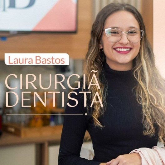 Dra. Laura Rodrigues Bastos