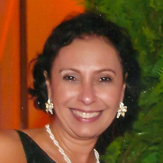 Dra. Laura Mendonca