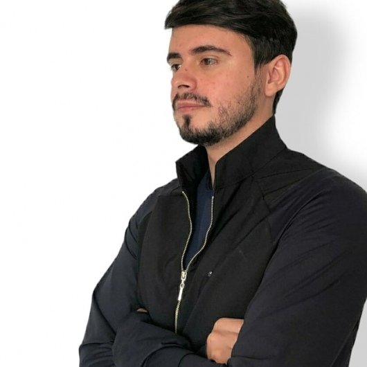 Dr. Gustavo Canfild