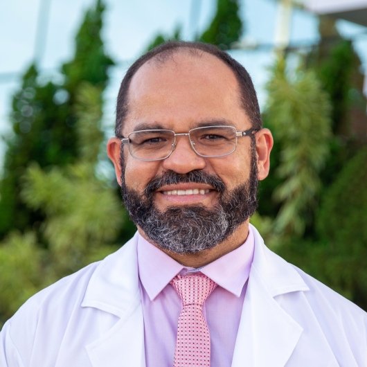 Dr. Nivaldo Farias Vieira