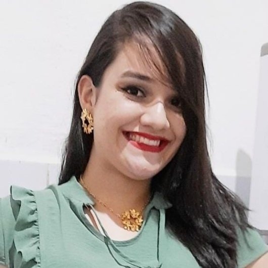 Dra. Iaslany Alves
