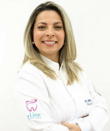 Dra. Aline Carvalho da Silva