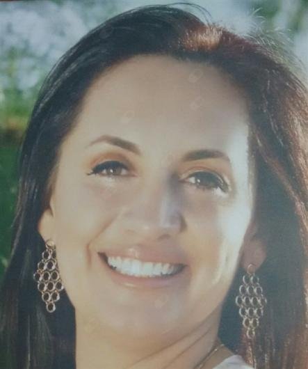 Simone de Araújo Padrão Silveira
