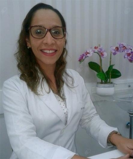 Dra. Fernanda Ferreira Francisco