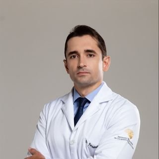 Dr. Fernando Massa Correia