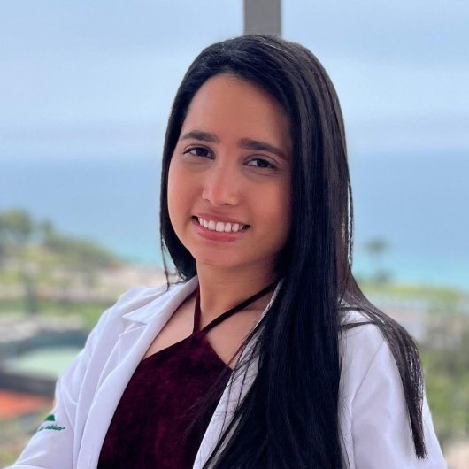 Dra. Gabriela Campos Rosa Antunes Brandão