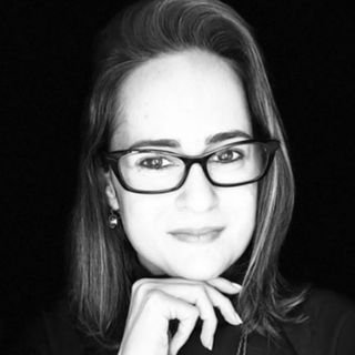 Dra. Beatriz Montenegro Oliveira